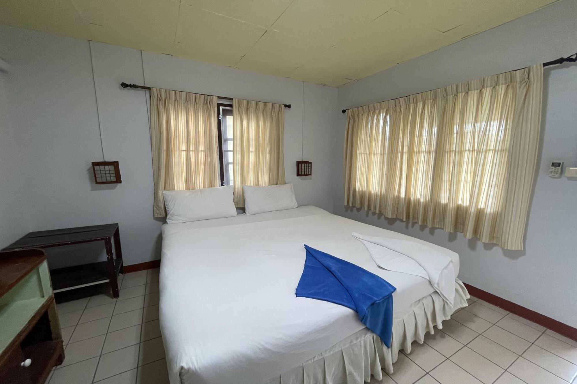 Sea Breeze Bungalow Ламаи-Бич Экстерьер фото